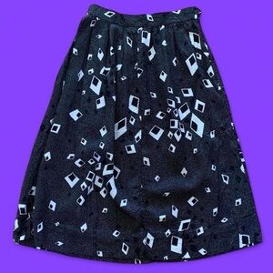 Translucent 80s Vintage Black and white geometric print midi skirt